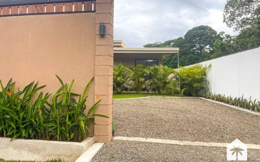 Caribbean Breeze House